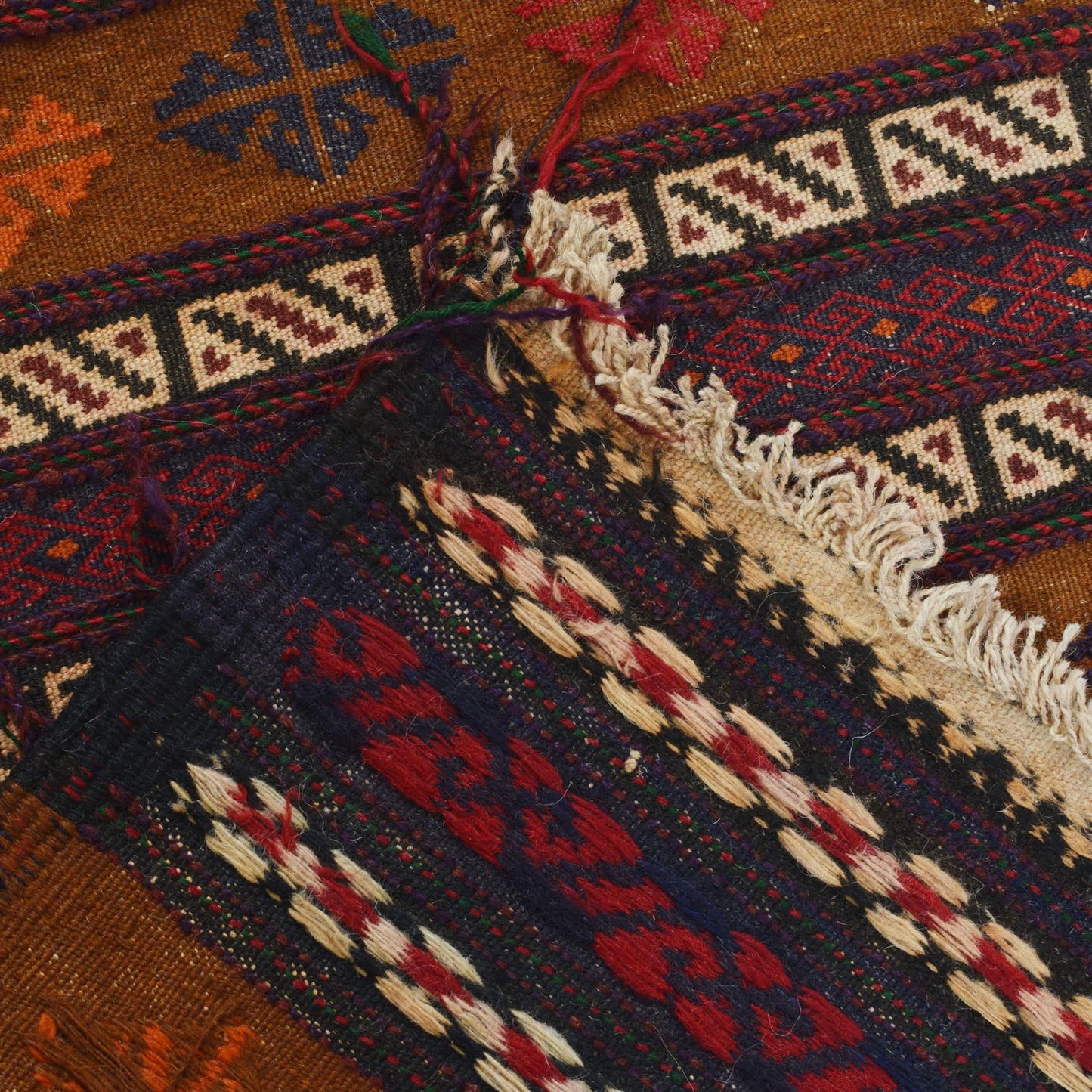 Hawthorne Vale Runner | 2'2" × 4'8" ft | Ref: B20504