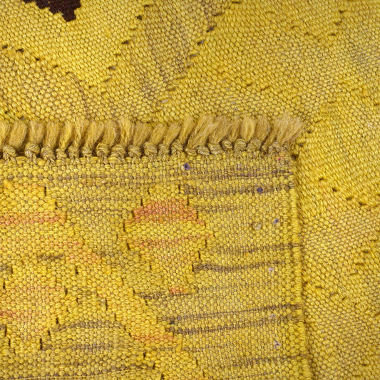 Fenchurch Weft Kilim Rug | 3' 6" x 4' 7" ft (107 x 140 cm) | Ref: B29199