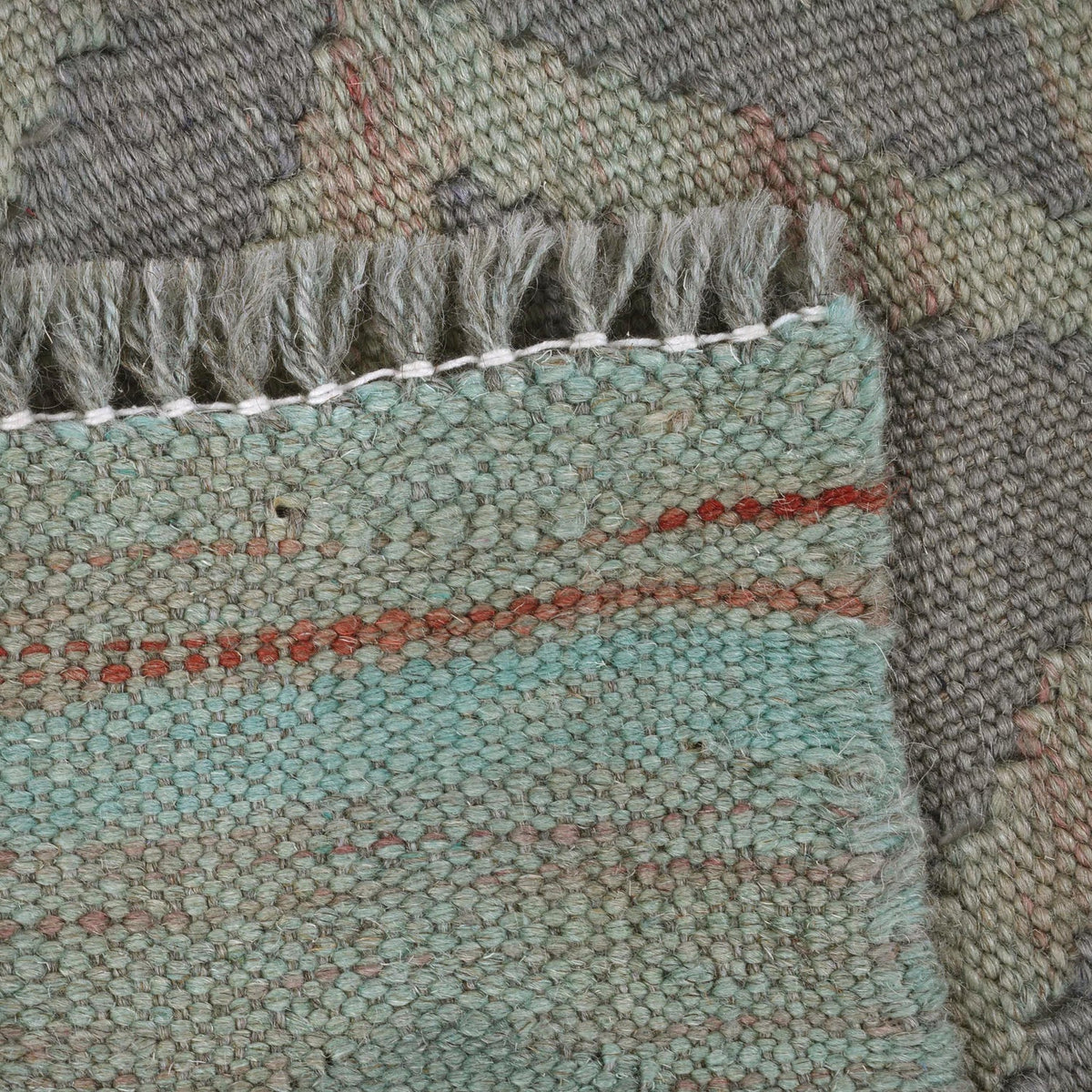 Willowmere Weft Kilim Rug | 1' 11" x 2' 11" ft (58 x 89 cm) | Ref: B29205