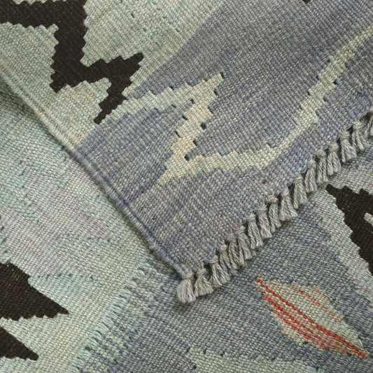 Thornfield Weft Kilim Rug | 3' 11" x 5' 6" ft (119 x 168 cm) | Ref: B29235