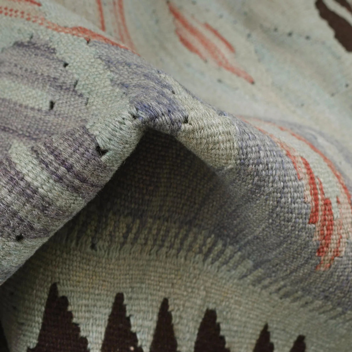 Thornfield Weft Kilim Rug | 3' 11" x 5' 6" ft (119 x 168 cm) | Ref: B29235