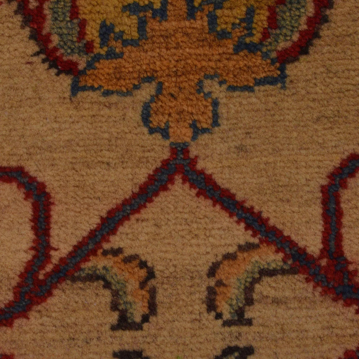 Waverton Fields Rug | 2' 7" x 3' 11" ft (79 x 120 cm) | Ref: B35136