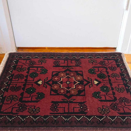 Jade Medallion Doormat | 1' 4" x 1' 11" ft (41 x 59 cm) | Ref: B35756