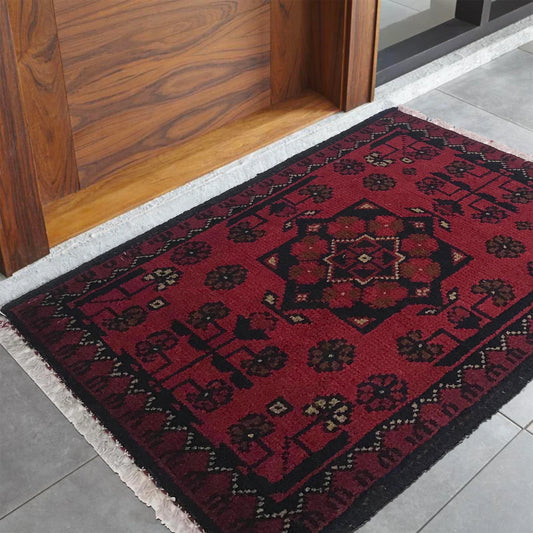 Ember Rosette Doormat | 1' 4" x 1' 11" ft (40 x 59 cm) | Ref: B35761