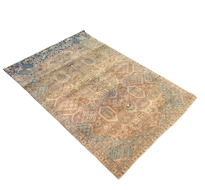 Ashcombe Vale Rug | 6' 9" x 10' 6" ft (206 x 321 cm) | Ref: B39596a