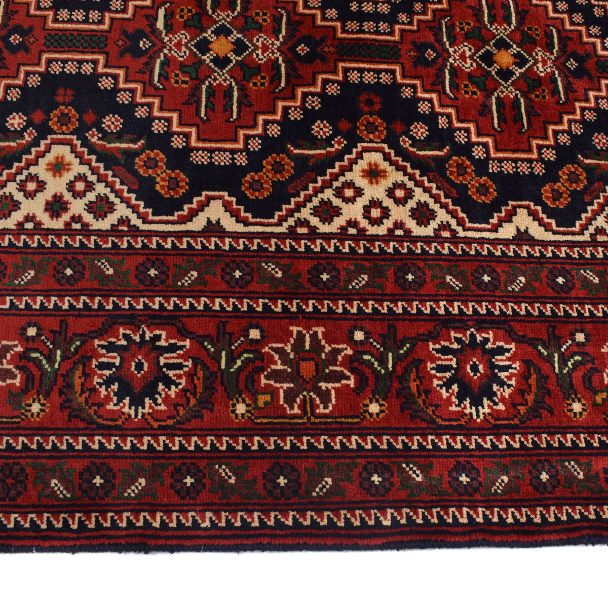 Fenwick Hollow Rug | 5' 5" x 6' 8" ft (166 x 202 cm) | Ref: R21355