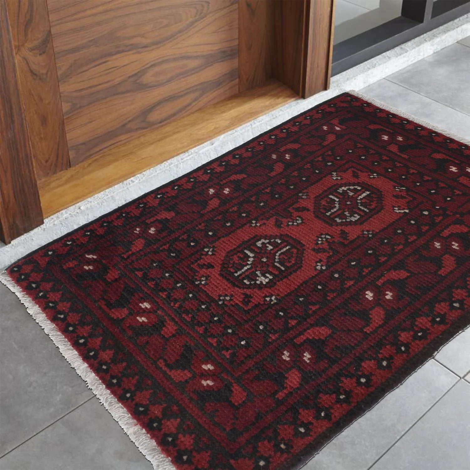Walnut Twin Doormat | 1' 7" x 2' 6" ft (47 x 75 cm) | Ref: W27148