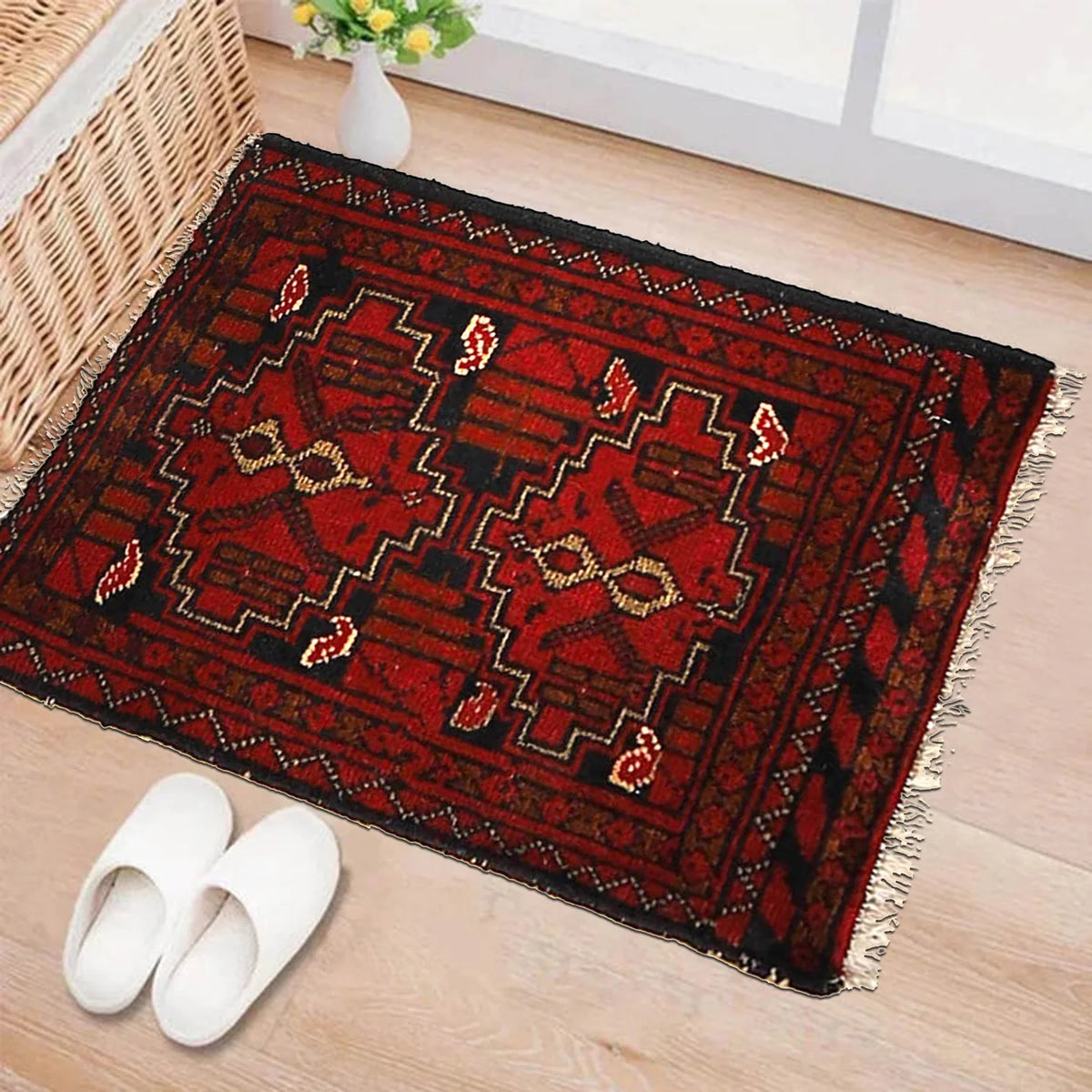 Ember Paisley Doormat | 1' 3" x 1' 8" (ft) (39 x 52 cm) | Ref: W27523