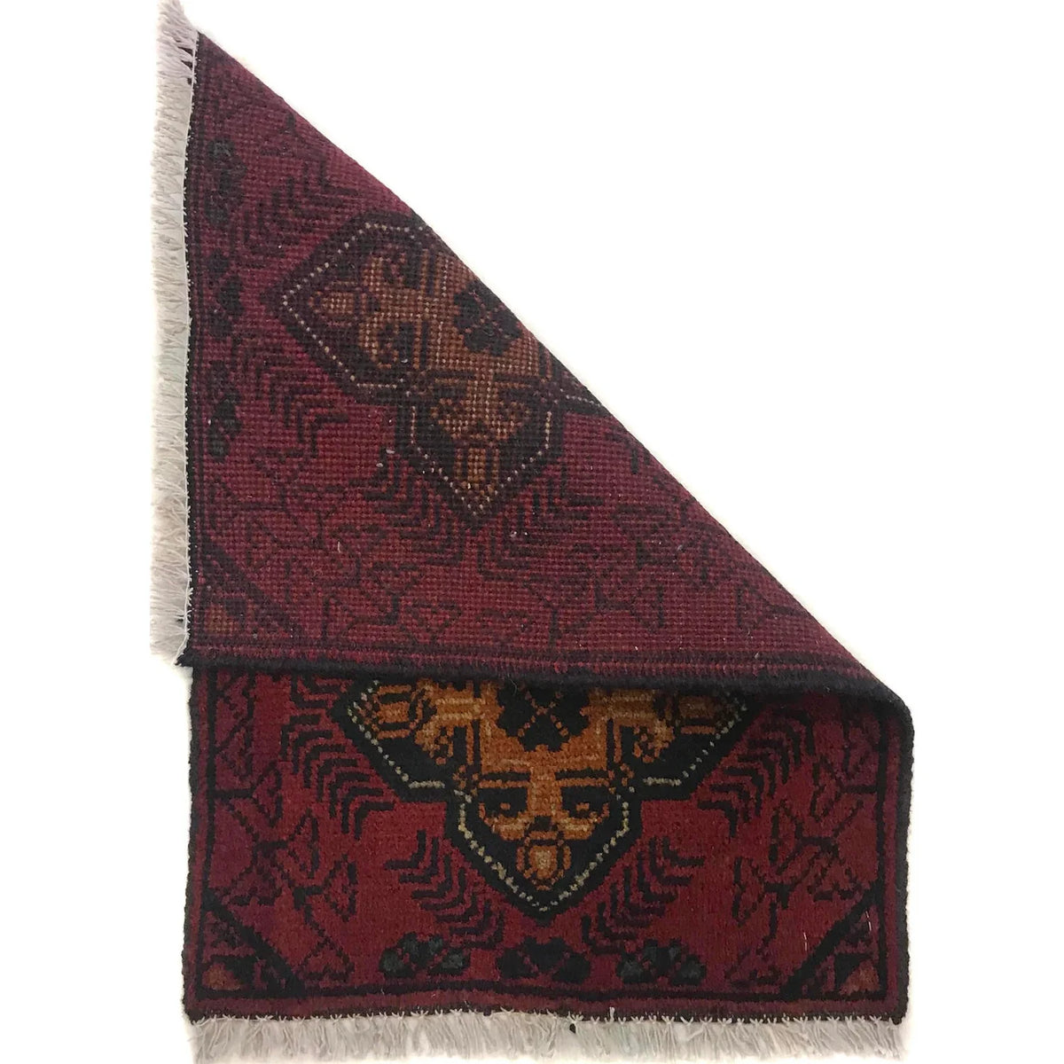 Crimson Medallion Doormat | 1' 5" x 2' 0" (43 x 61 cm) | Ref: W35603