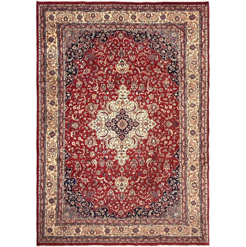 Aldergate Rose Rug | 8' 0" x 11' 10" ft (245 x 360 cm) | Ref: W36848