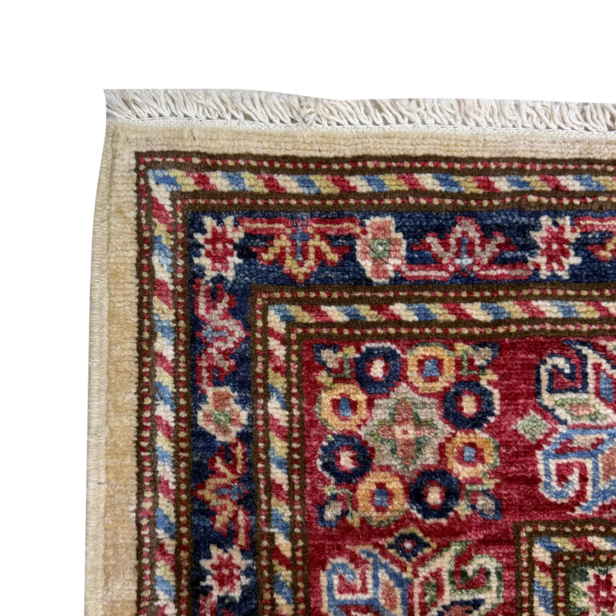 Canterbury Medallion Wool Rug | 5' 9" x 7' 8" ft (174 x 233 cm) | Ref: Y39589