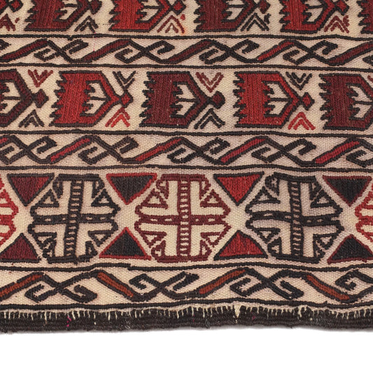 Hawthorne Court Kilim | 4'1" × 5'9" ft | Ref: B19997