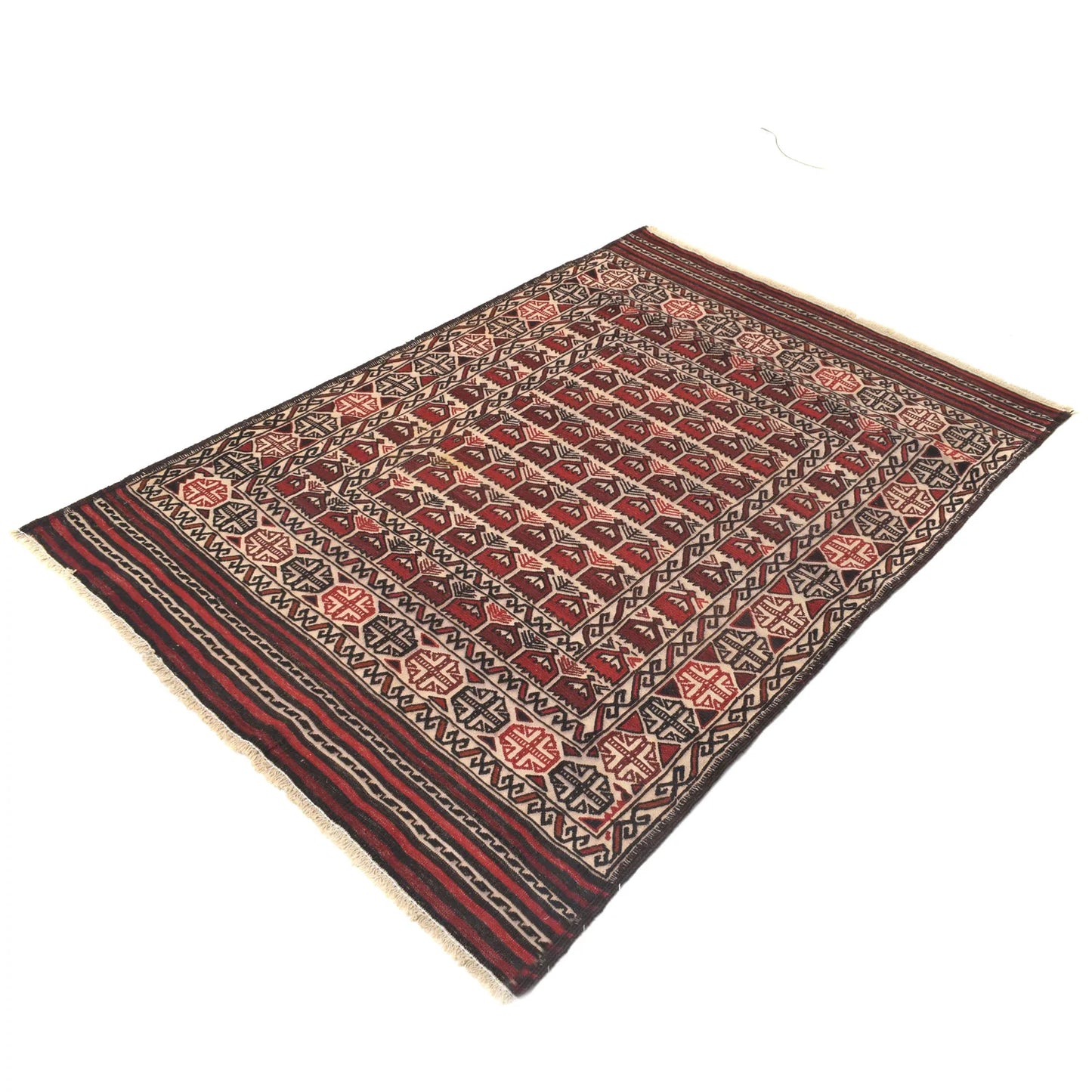 Hawthorne Court Kilim | 4'1" × 5'9" ft | Ref: B19997