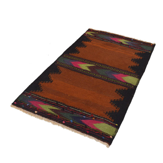 Elmstone Manor Table Runner | 2'11" × 4'8" ft | Ref: B21060