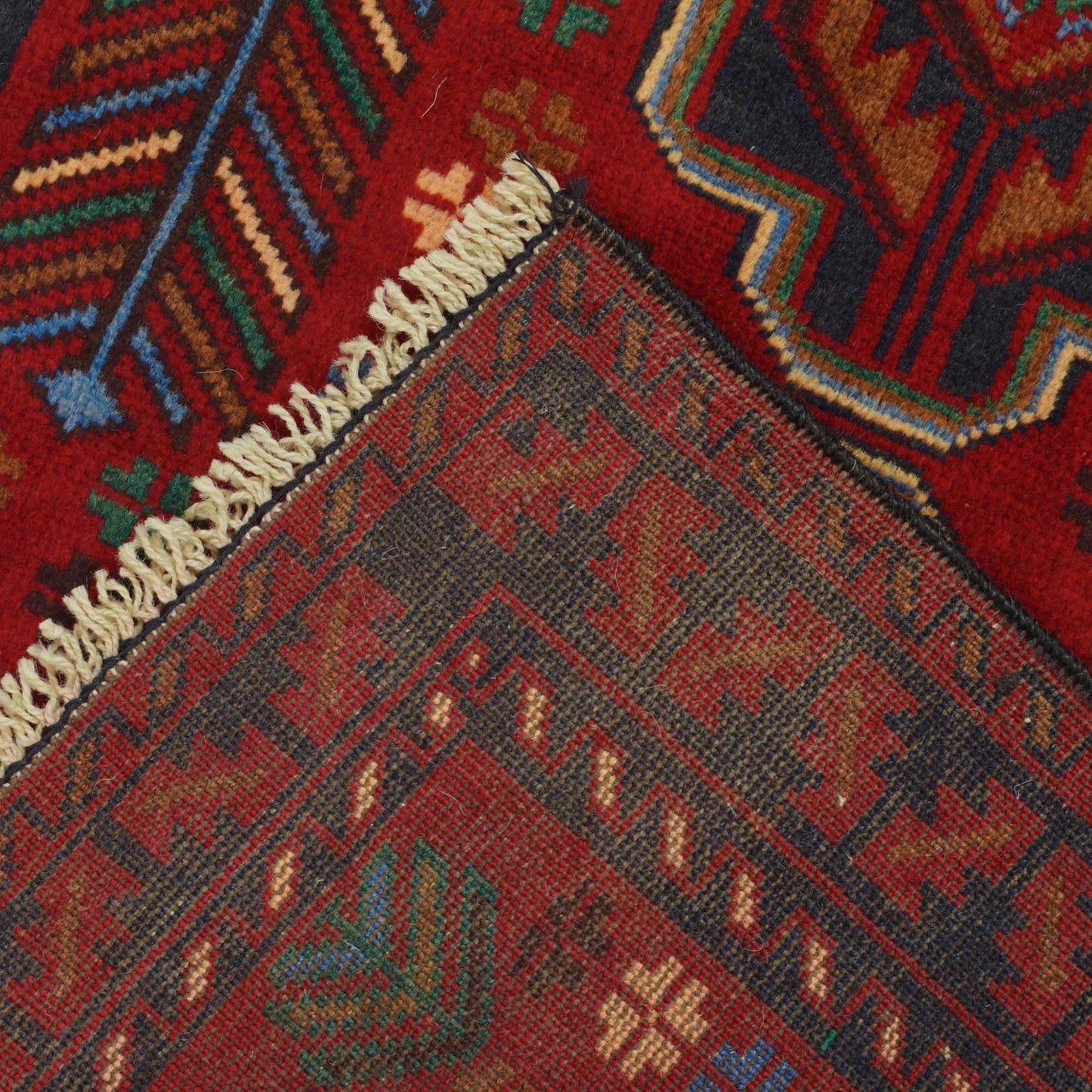Holborn Crimson | 2'6" × 4'7" ft | Ref: G19423